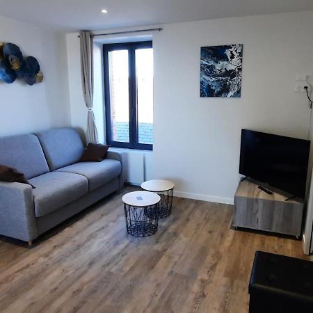 Les Appartements De La B Saint-Benoît-des-Ondes Exterior foto
